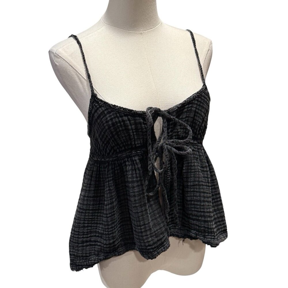 UO Out From Under Mila Gauze Flyaway Babydoll Cami Top Black Women’s Medium - Picture 4 of 14